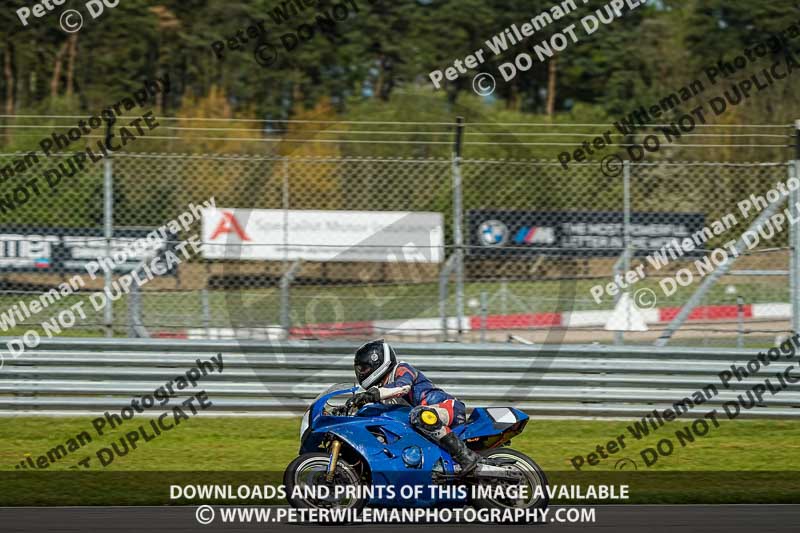 donington no limits trackday;donington park photographs;donington trackday photographs;no limits trackdays;peter wileman photography;trackday digital images;trackday photos